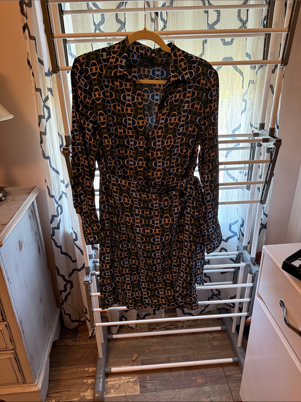 Ann Taylor Navy and Mustard Chain-Link Print Wrap Dress